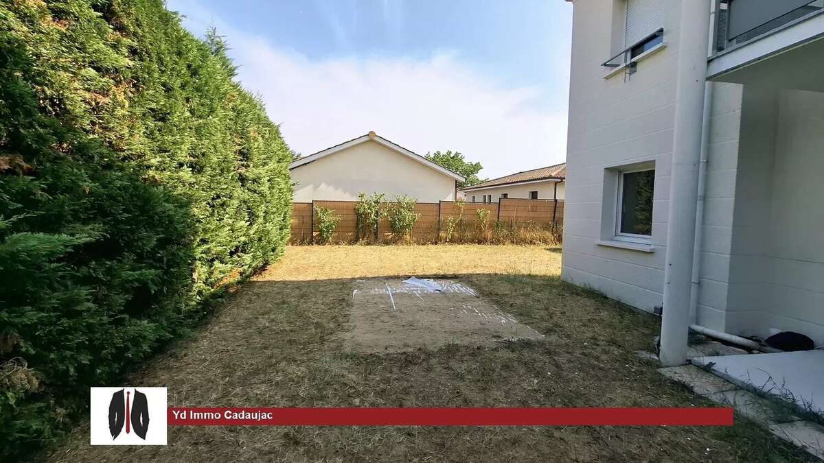 Appartement à CADAUJAC