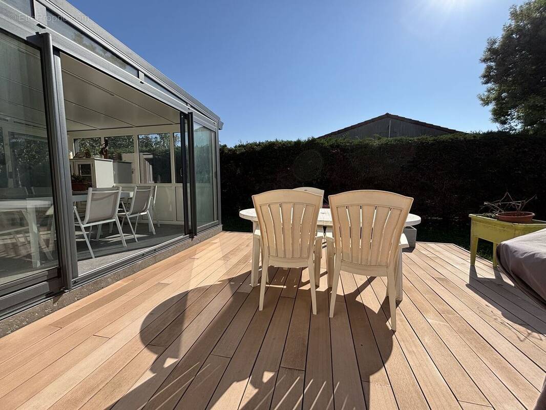 Maison à LA SALVETAT-SAINT-GILLES