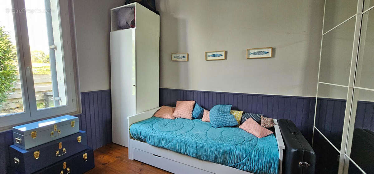 Maison Audenge 6 pièce(s) 122m² utiles - photo 4