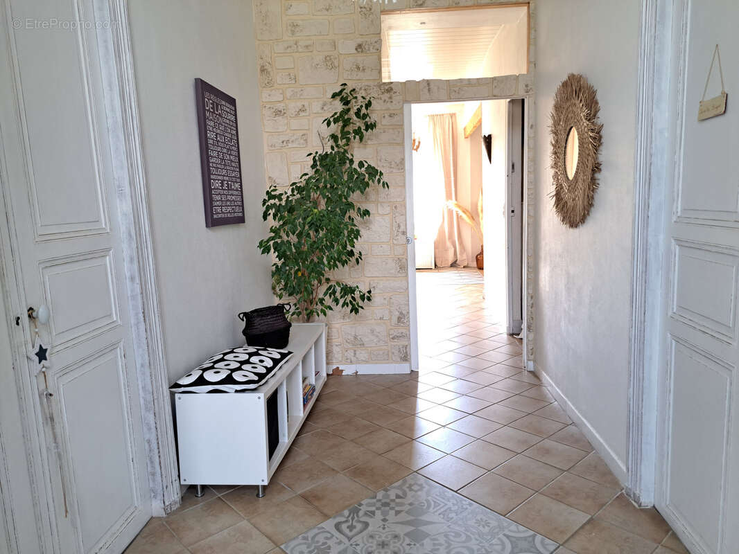 Maison à LEZIGNAN-CORBIERES