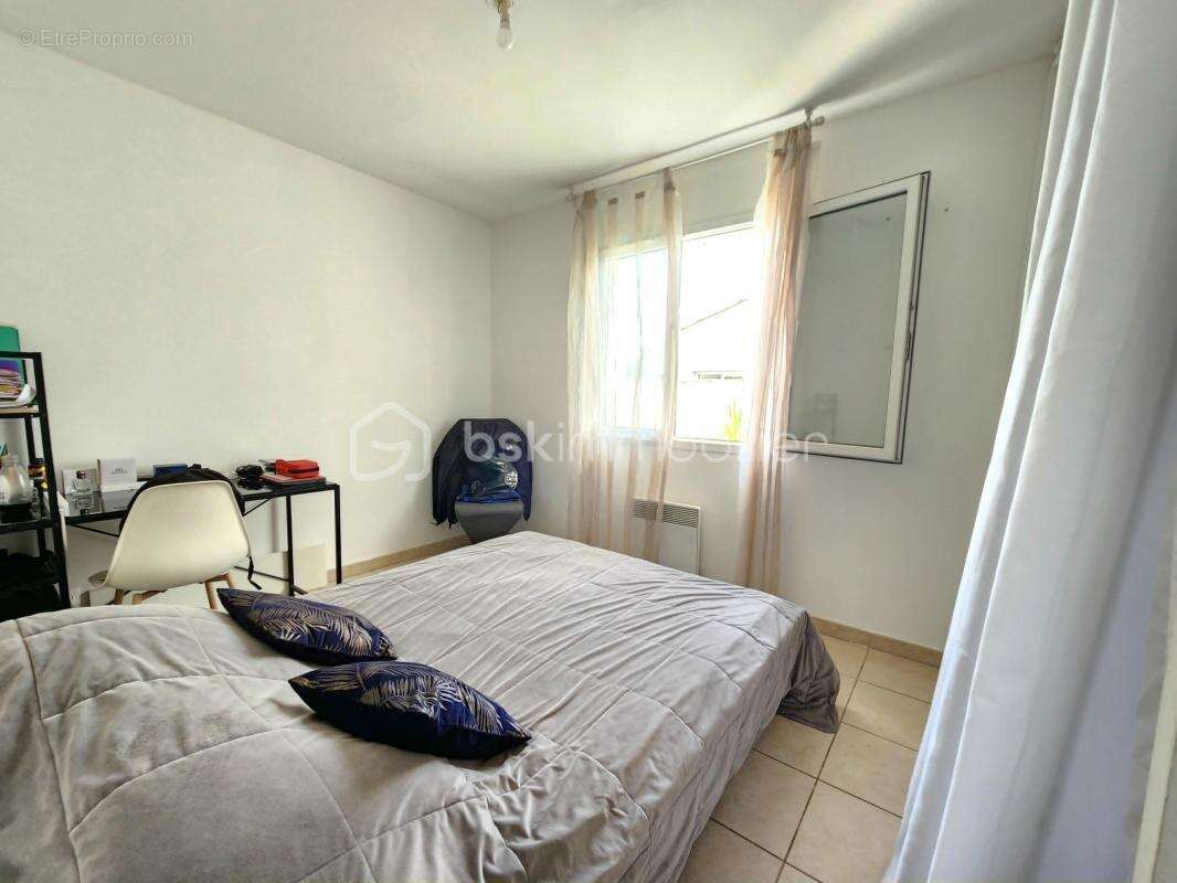 Villa de Plain-Pied avec Piscine – Charme et Confort à Nézignan-l'Évêque - photo 11