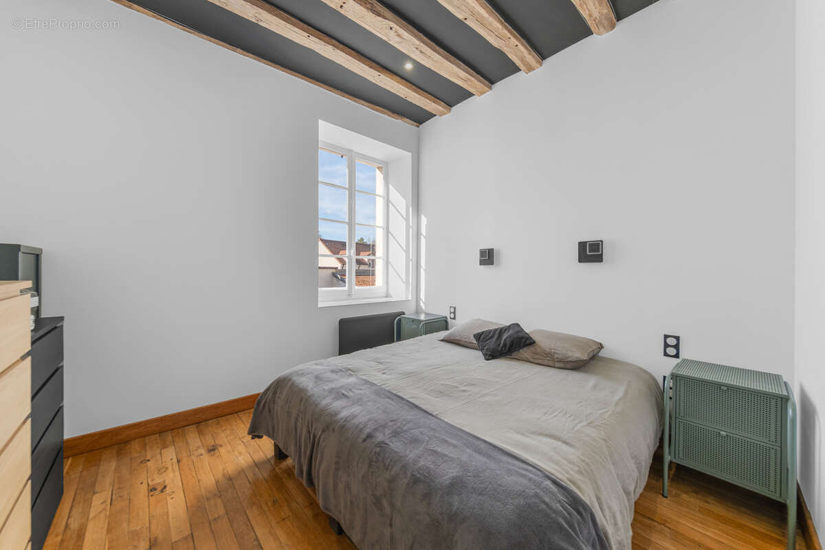 Splendide appartement de caractère au cœur d'une demeure du XIXème siècle - photo 9