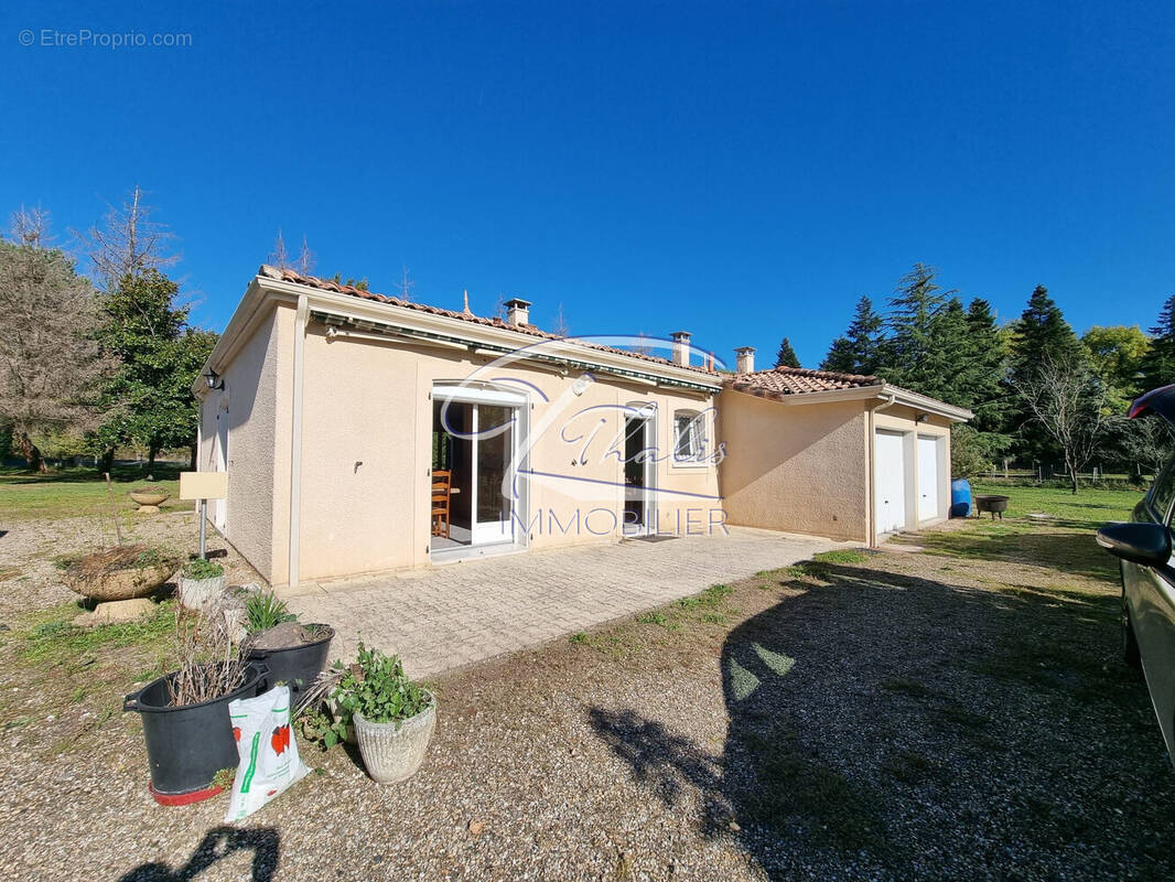 Maison à PORT-SAINTE-FOY-ET-PONCHAPT