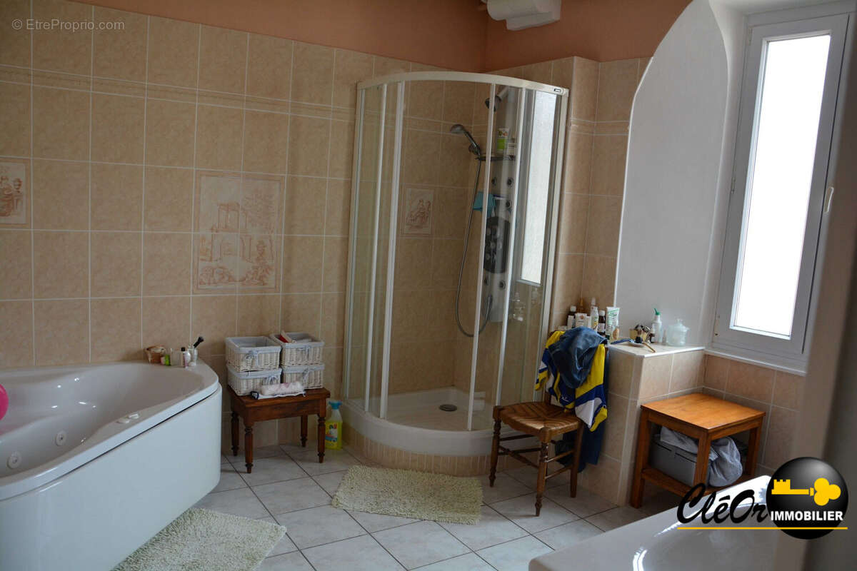 Maison à SAINT-JEAN-DE-LOSNE