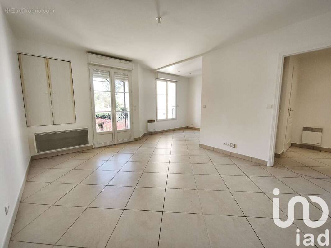 Photo 3 - Appartement à CHAMPIGNY-SUR-MARNE