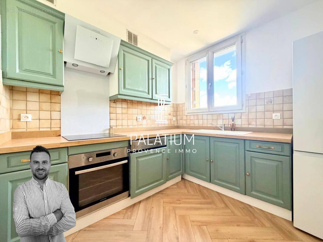 Appartement à SALON-DE-PROVENCE