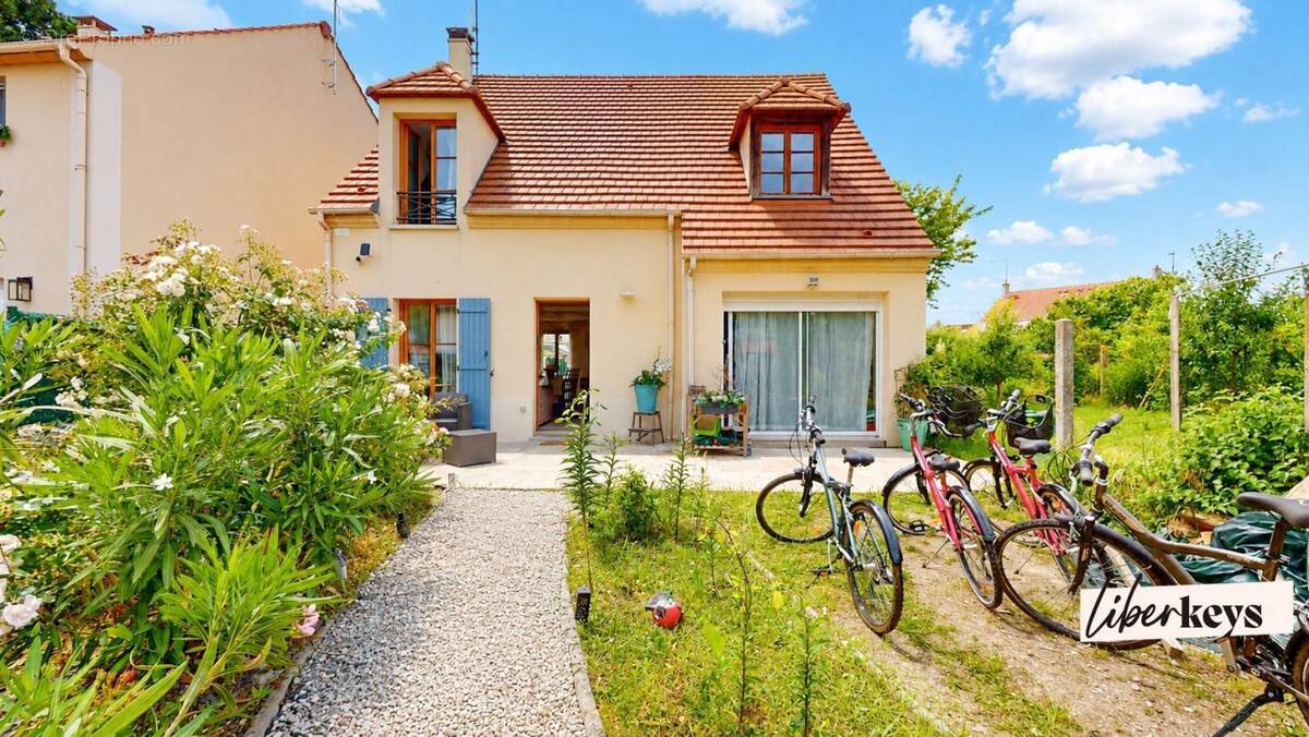Maison à BRUYERES-SUR-OISE