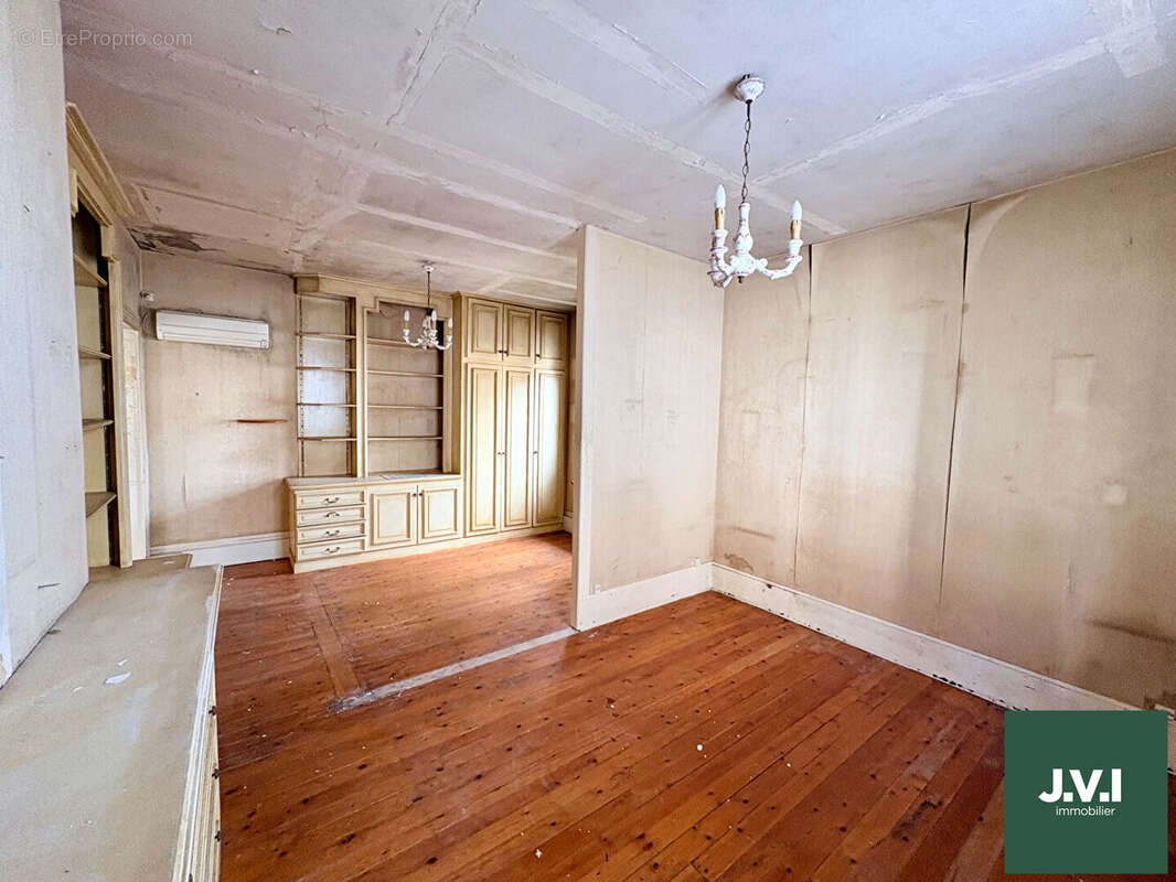 Maison à MONTMORENCY