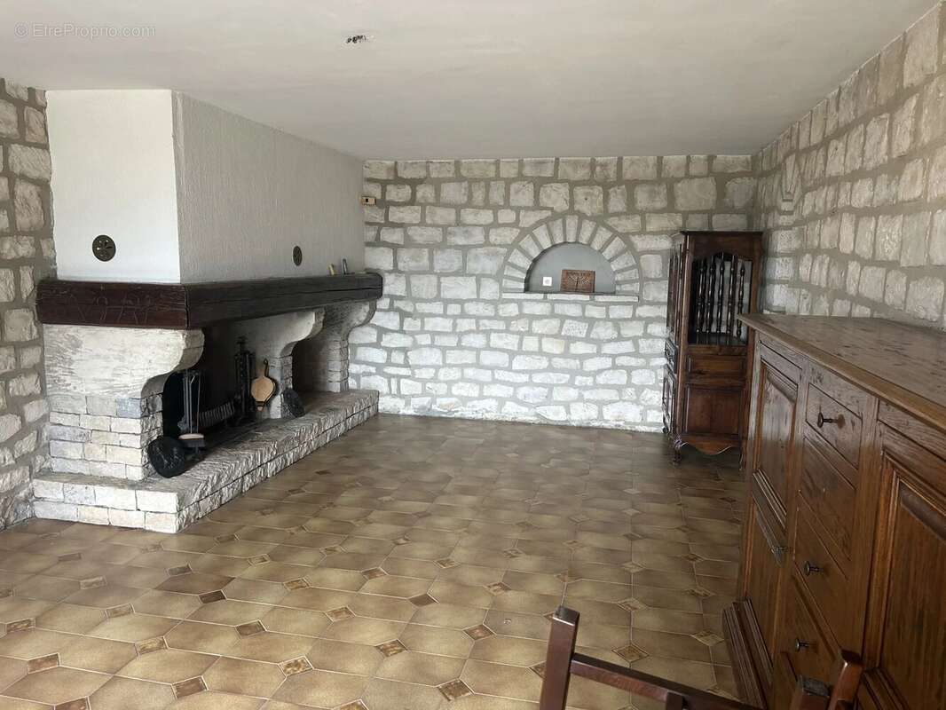Maison à UZES