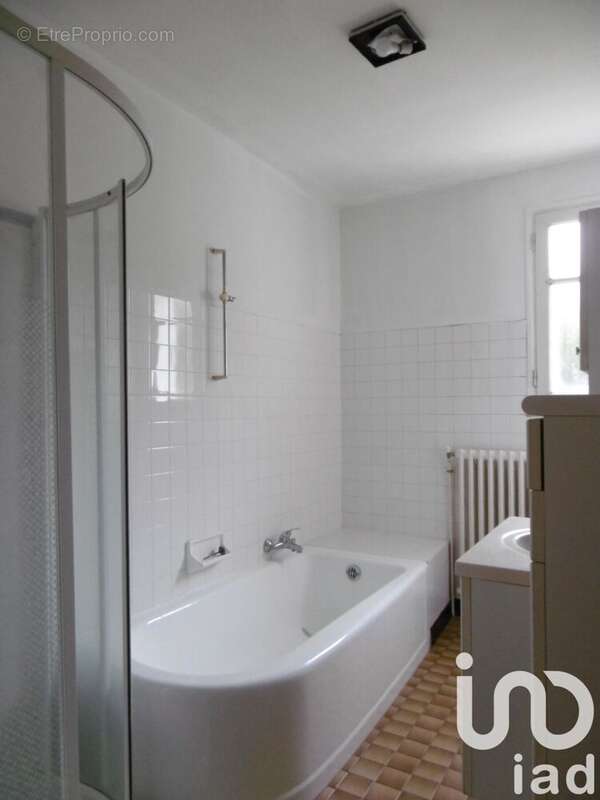 Photo 9 - Maison à MONTMORILLON