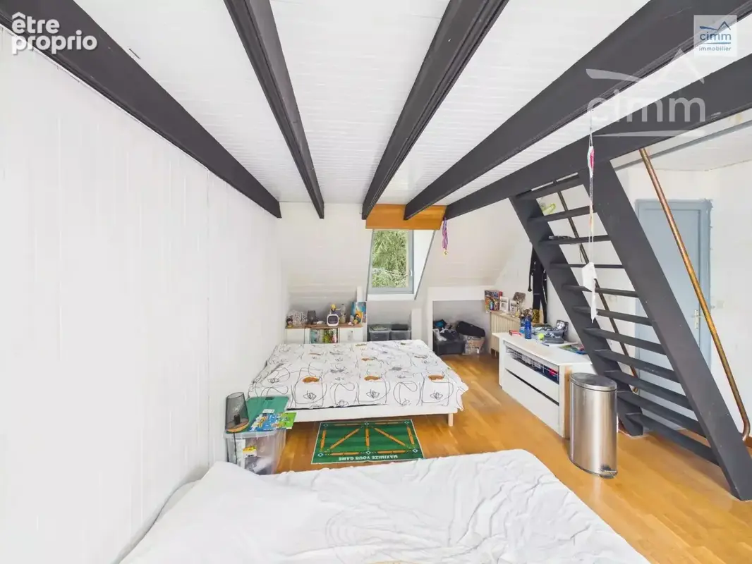 maison de 112 m2 plein centre de Pont Péan - photo 11