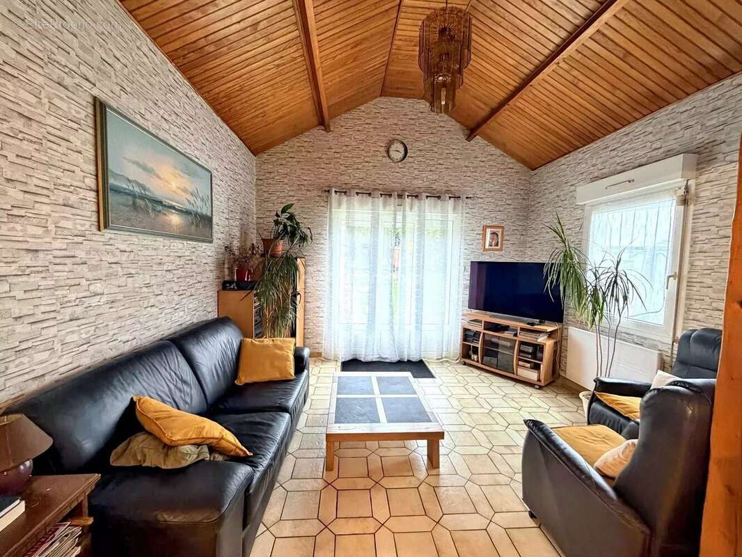 Maison à SAINT-GERMAIN-SUR-MORIN