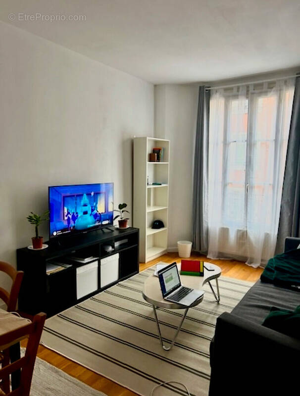 Appartement à ASNIERES-SUR-SEINE