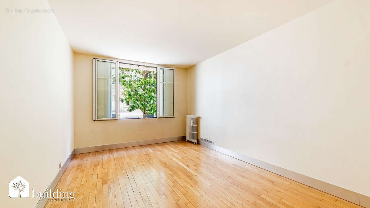 Exelmans Paris 16ème - Appartement 3 pièces 60 m² - photo 3
