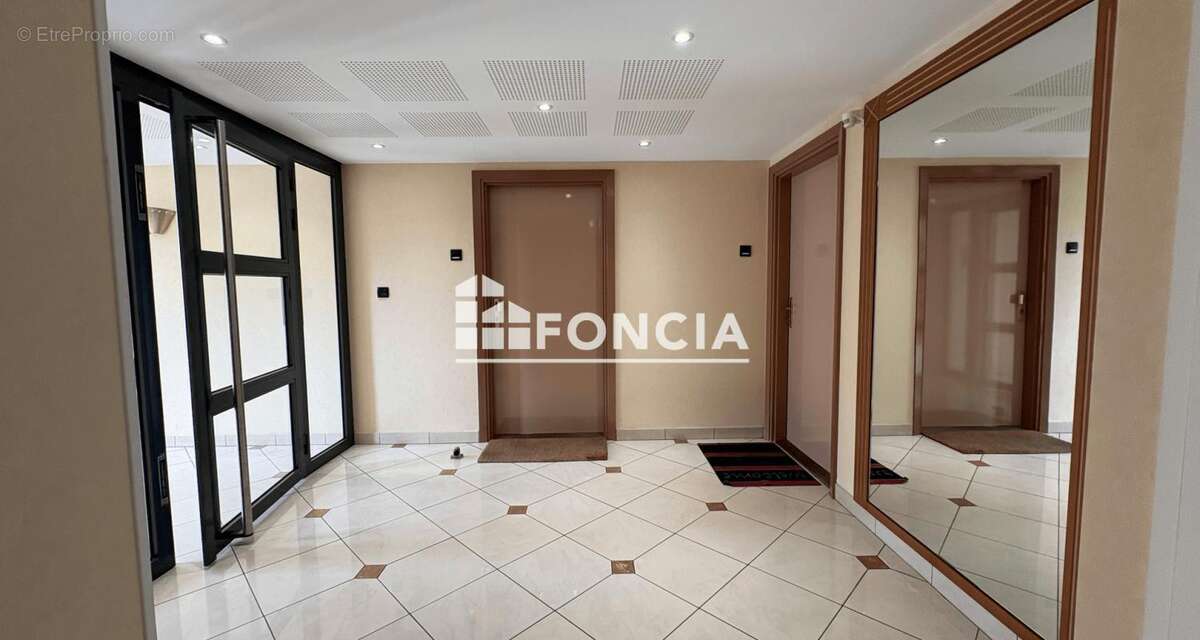 Appartement à VILLIERS-SUR-MARNE