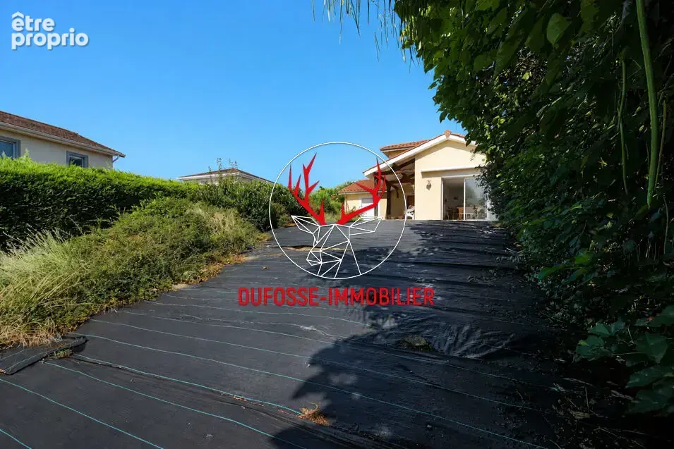 Maison spacieuse 6 pièces à vendre à Jonage - Réf. BEL6232 - photo 16
