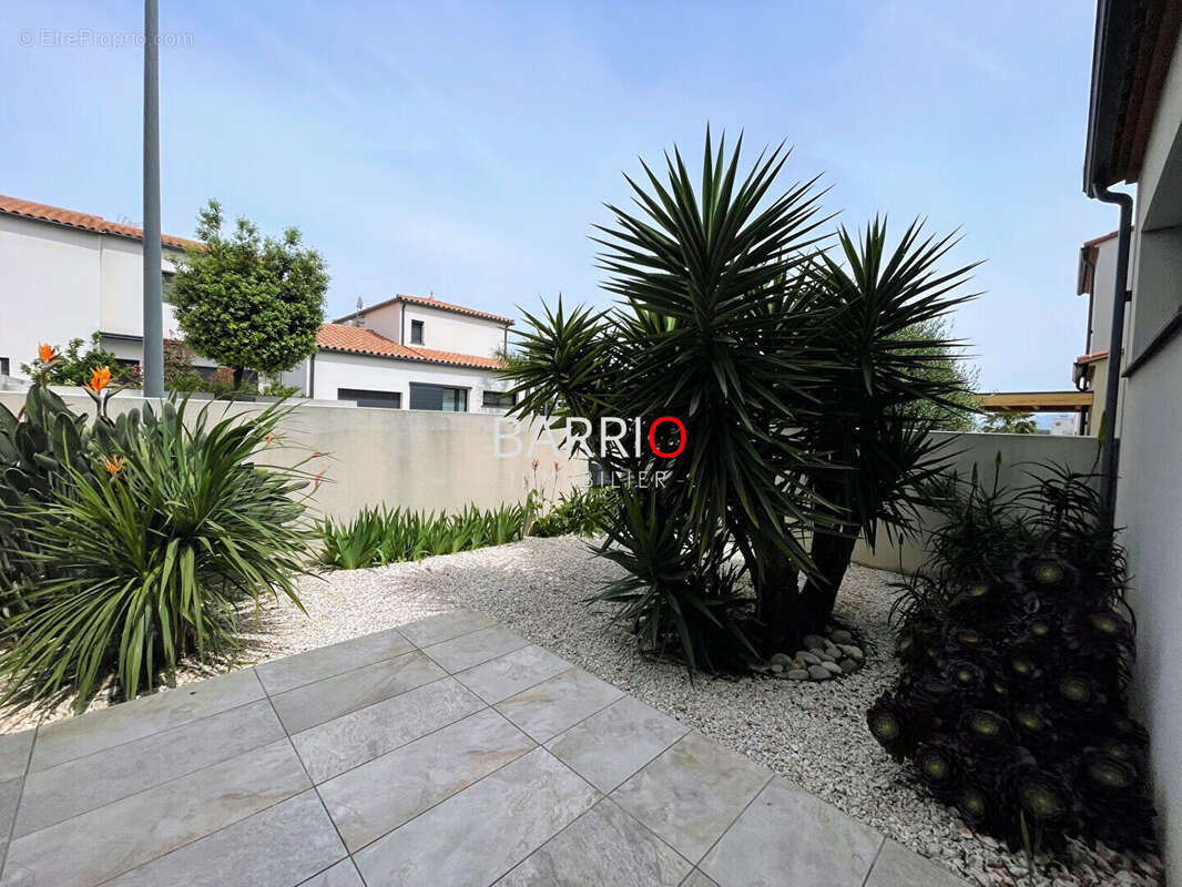 Maison à LATOUR-BAS-ELNE