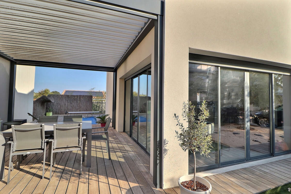 Maison à SAINT-AUNES