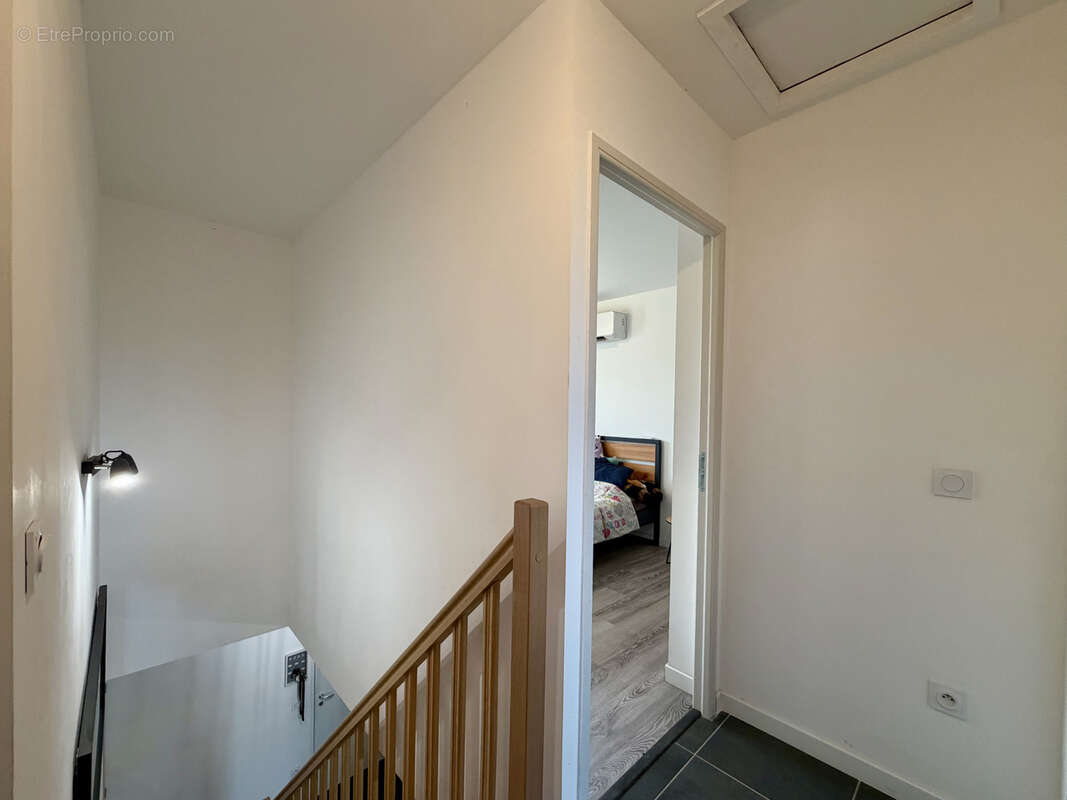 Maison à COULOMMIERS