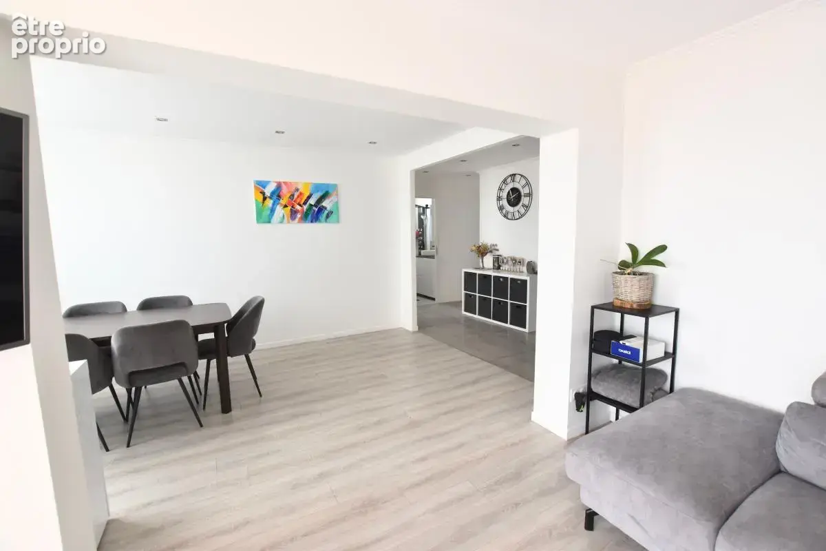 Appartement À Vendre Ste Foy Les Lyon - photo 2