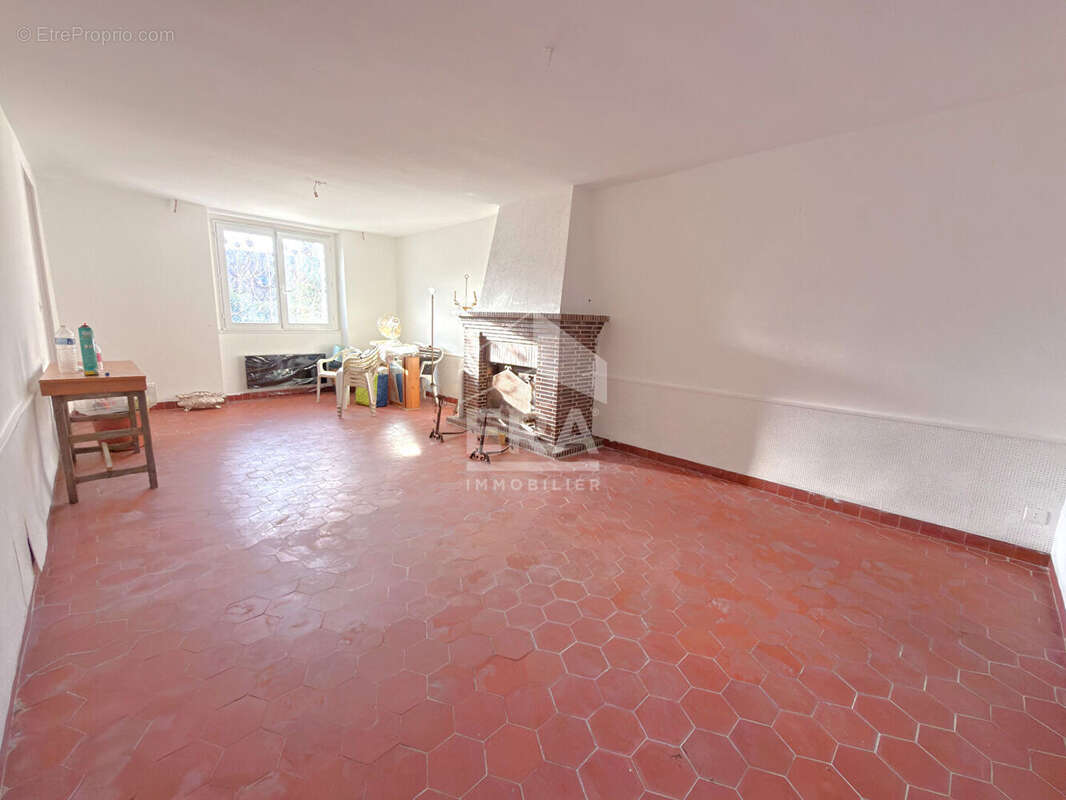 Maison à FONTENAILLES