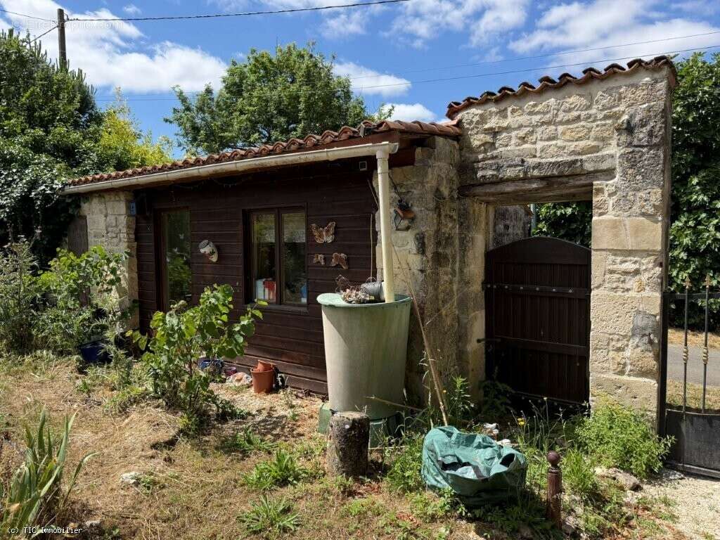 Maison à MANSLE