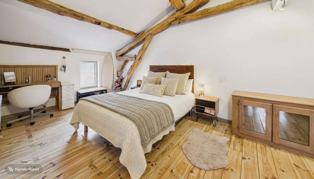 Maison à MONTPEZAT-DE-QUERCY