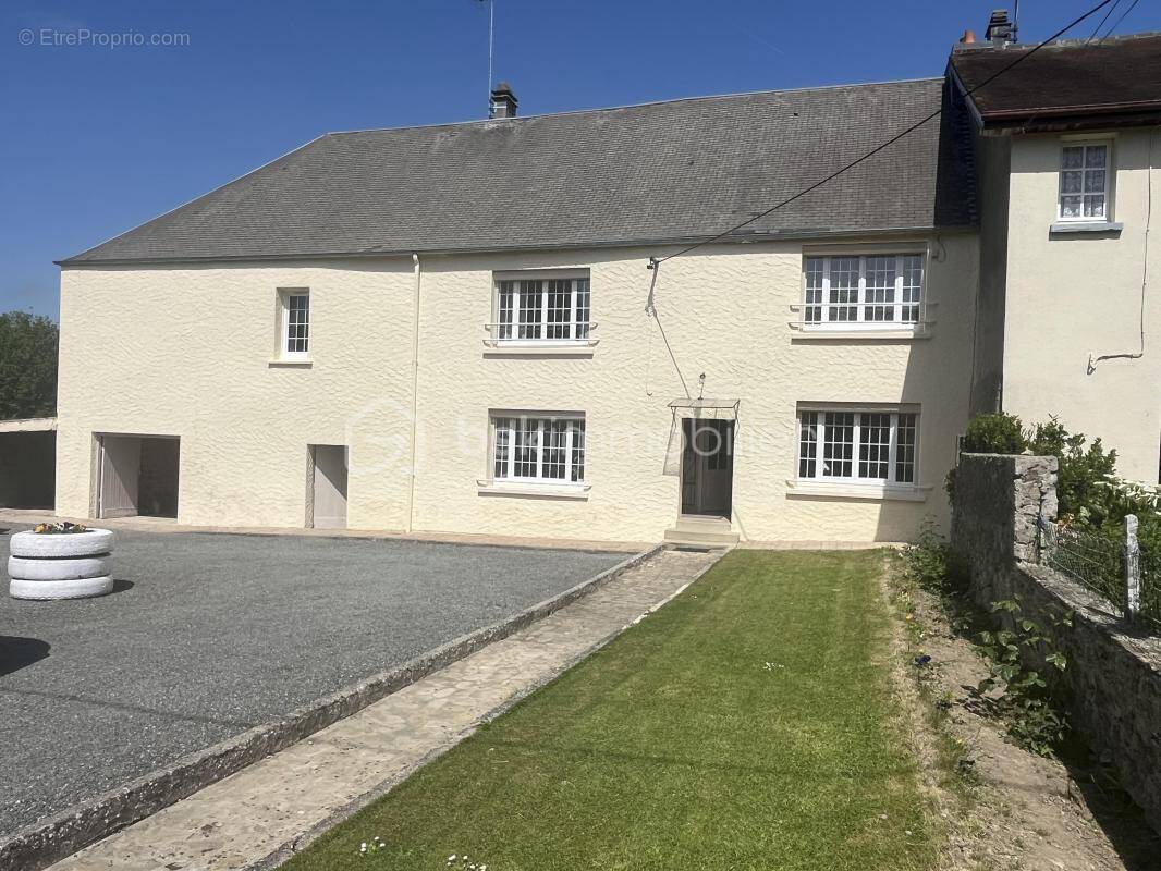 Maison à SAINT-SAMSON-DE-BONFOSSE