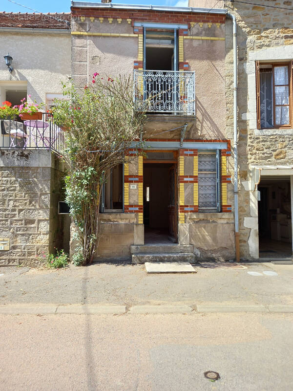 Maison à ARNAY-LE-DUC