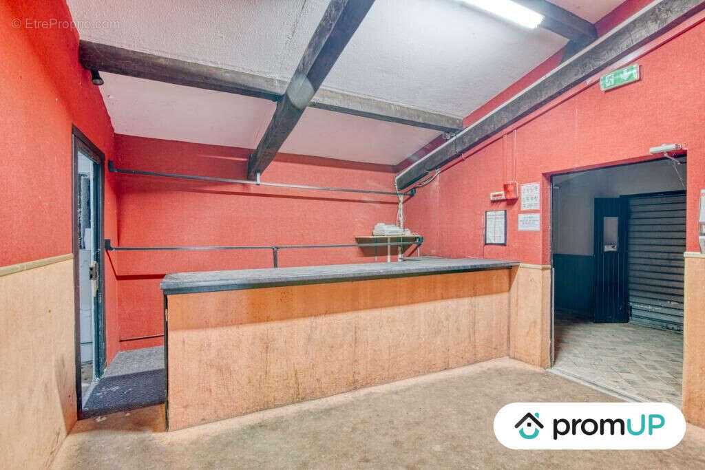 Commerce à SEMPESSERRE