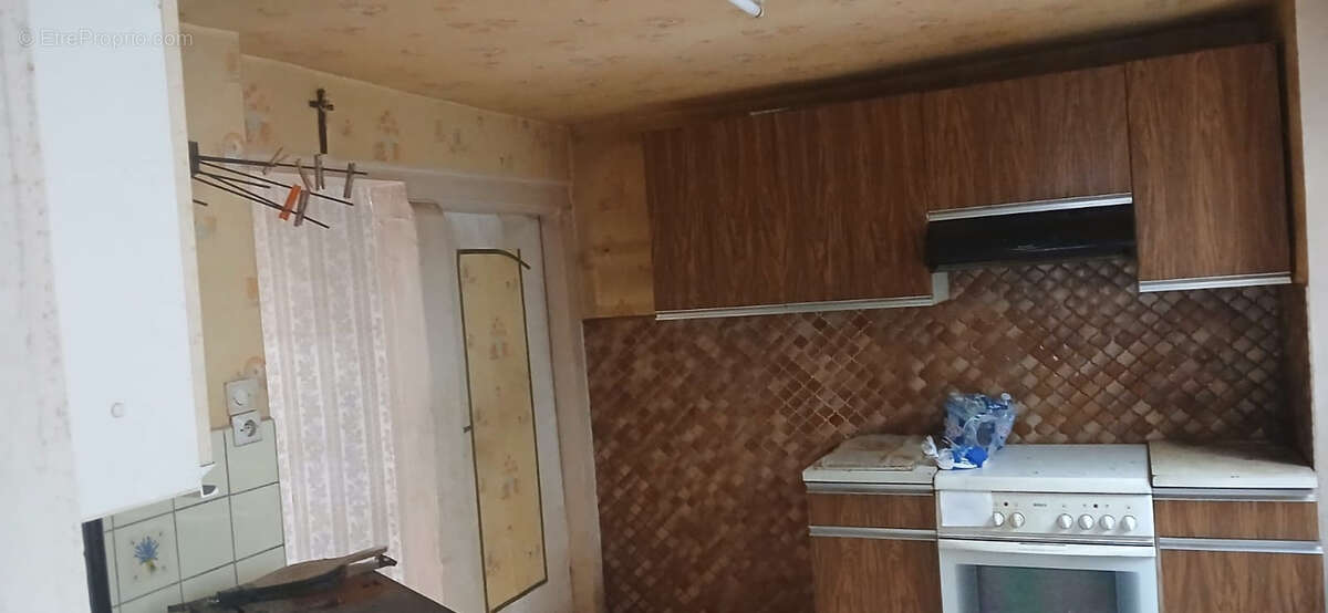 Maison à ROUGEGOUTTE