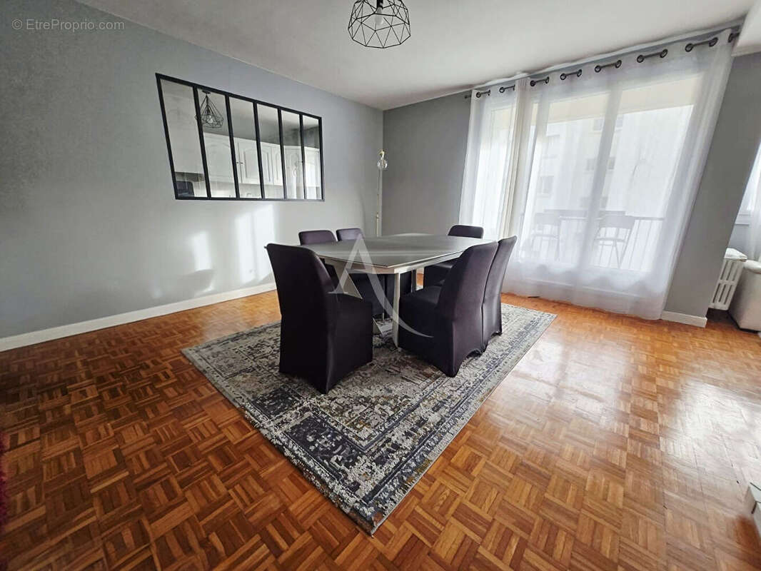 Appartement à MITRY-MORY