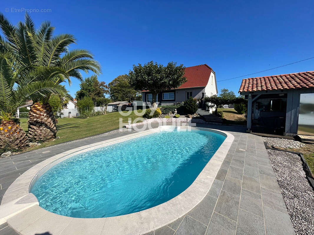 Maison à SALIES-DE-BEARN