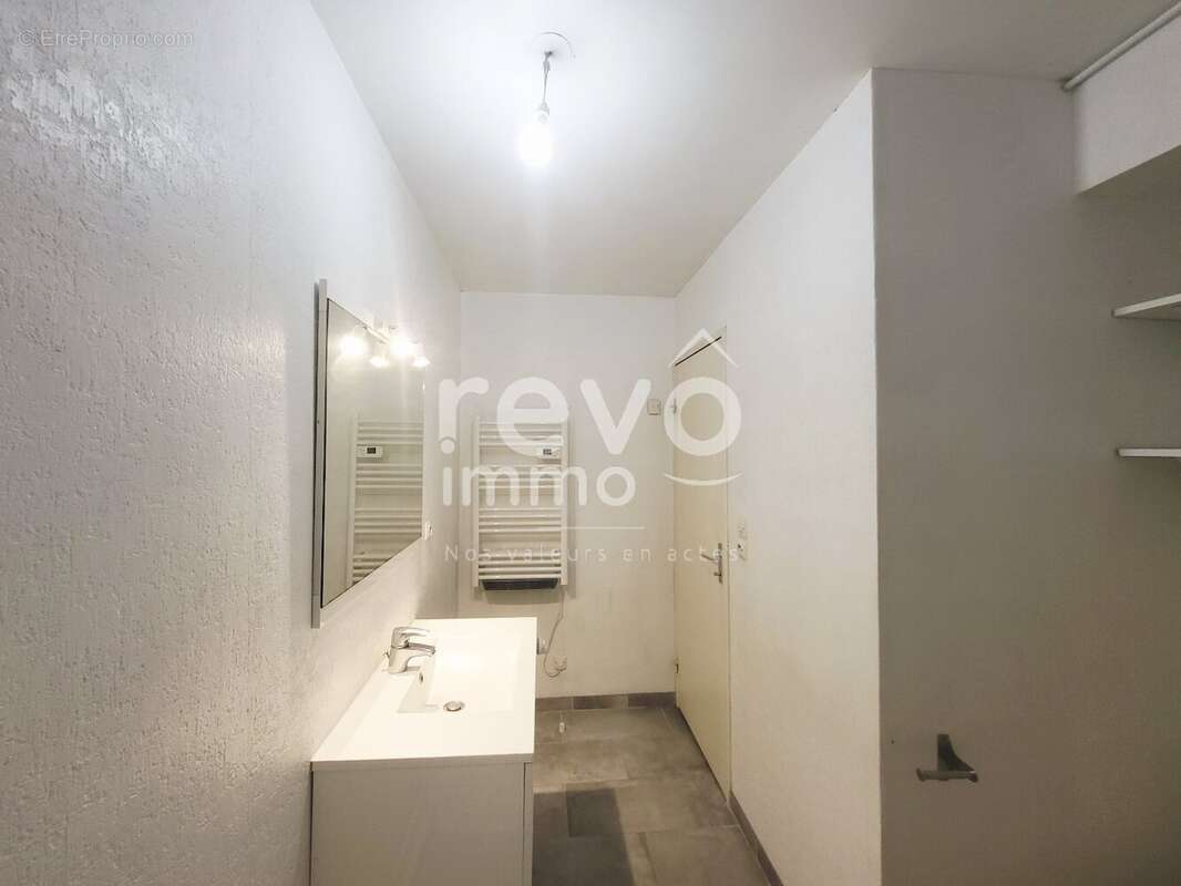 Appartement t2 - 54 m² - garage - photo 12