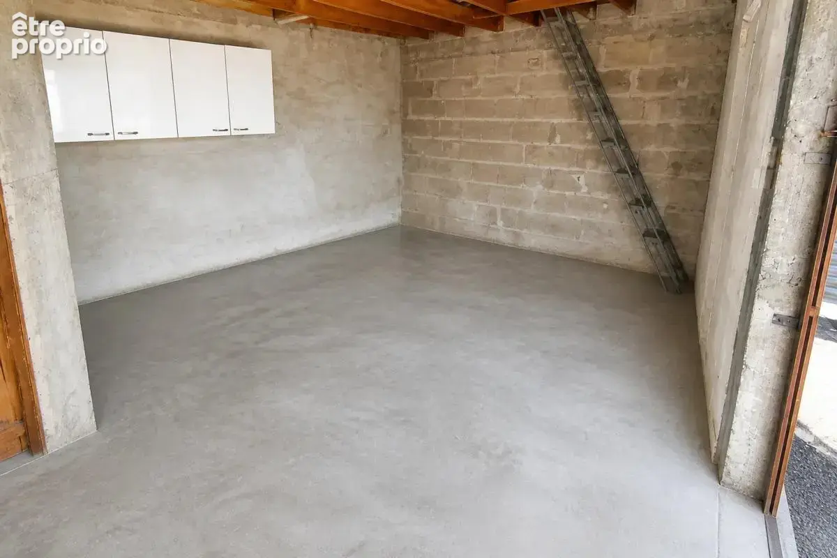 Maison entièrement rénovée de 3 chambres de 70 m2, terrasse, garage et cave à LE MANS - Quartier Le Pré - photo 16