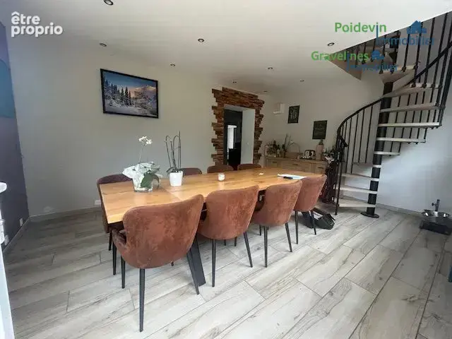 Maison à OYE-PLAGE
