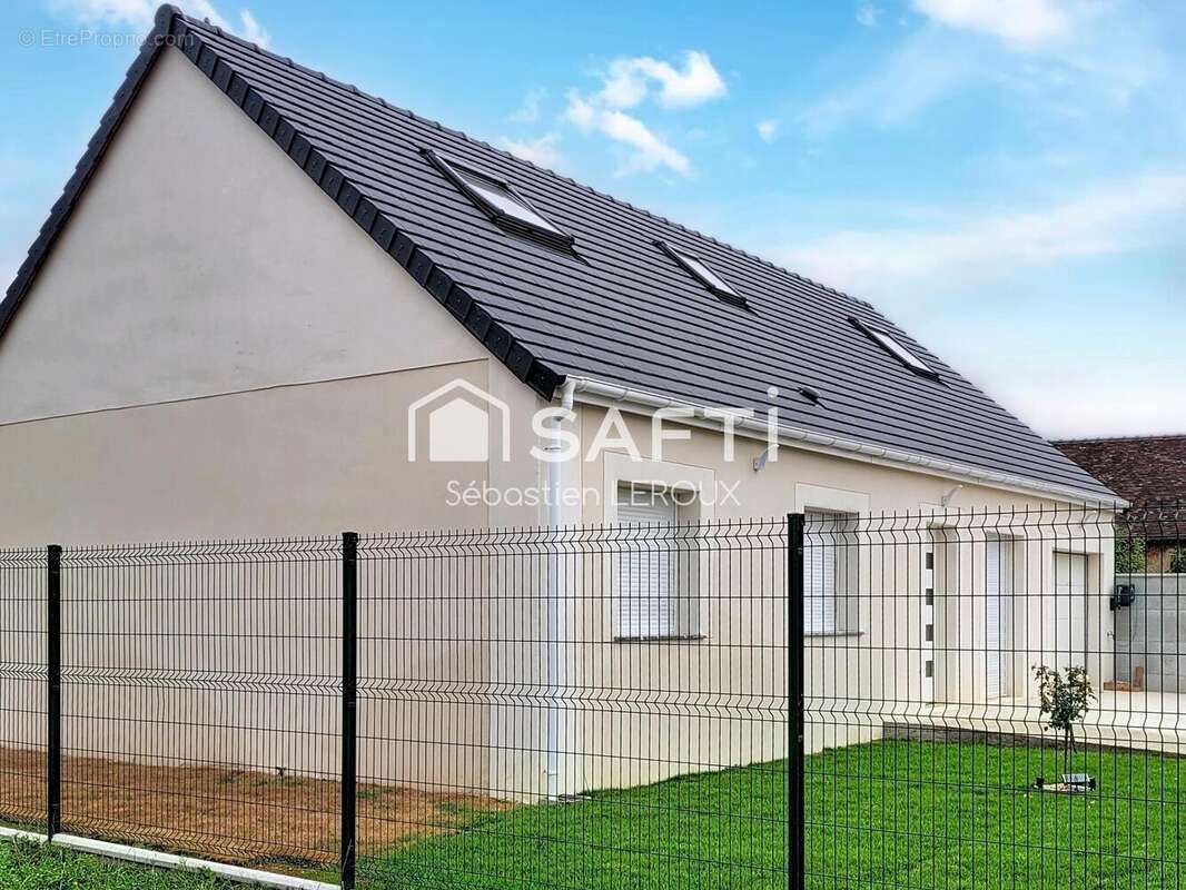 Maison 130 m² à Saulnieres  - photo 2