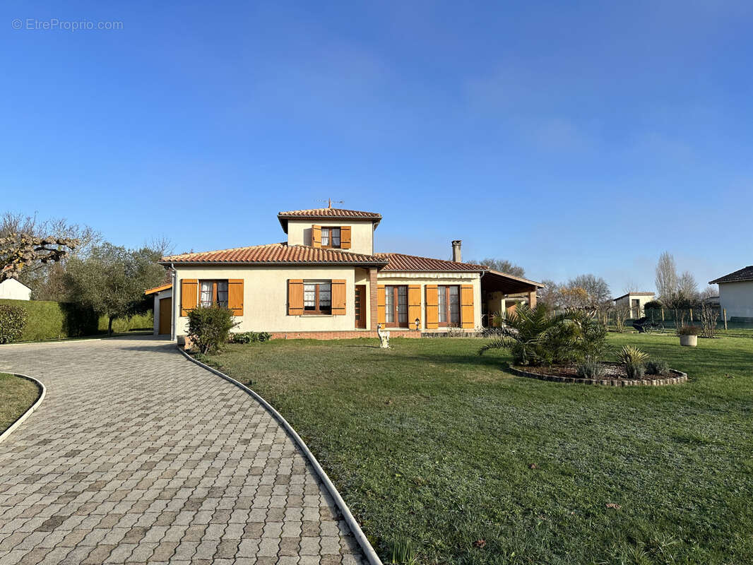 Maison à SAINT-PIERRE-SUR-DROPT