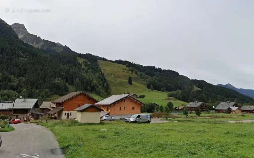 Terrain à LA CHAPELLE-D&#039;ABONDANCE
