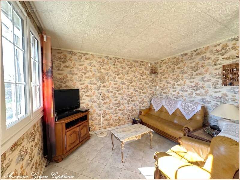 Landelles (28190) Maison de plain pied, 3 chambres, garage, terrain clos de 807 m² - photo 3