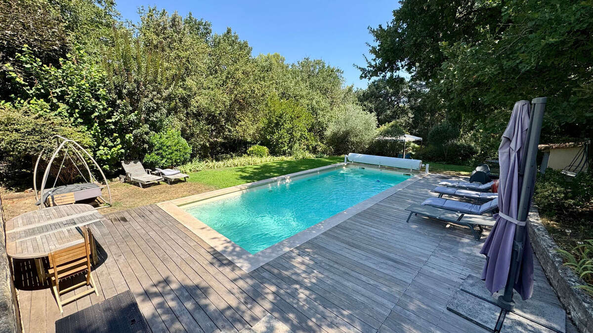 BOUC BEL AIR - Bastide type 6 de 200m² sur 4000 m² de terrain - photo 3