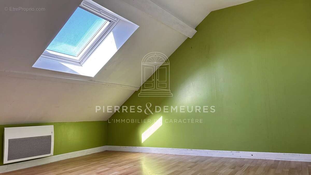 Maison de bourg avec jardin clos - photo 15