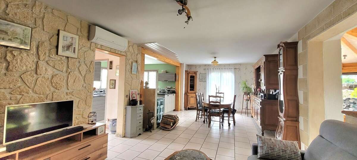Maison 110 m² à Saint-Remy  - photo 9