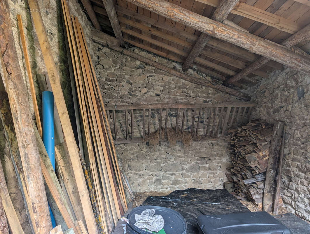 Maison à SAINT-JEAN-D'AUBRIGOUX