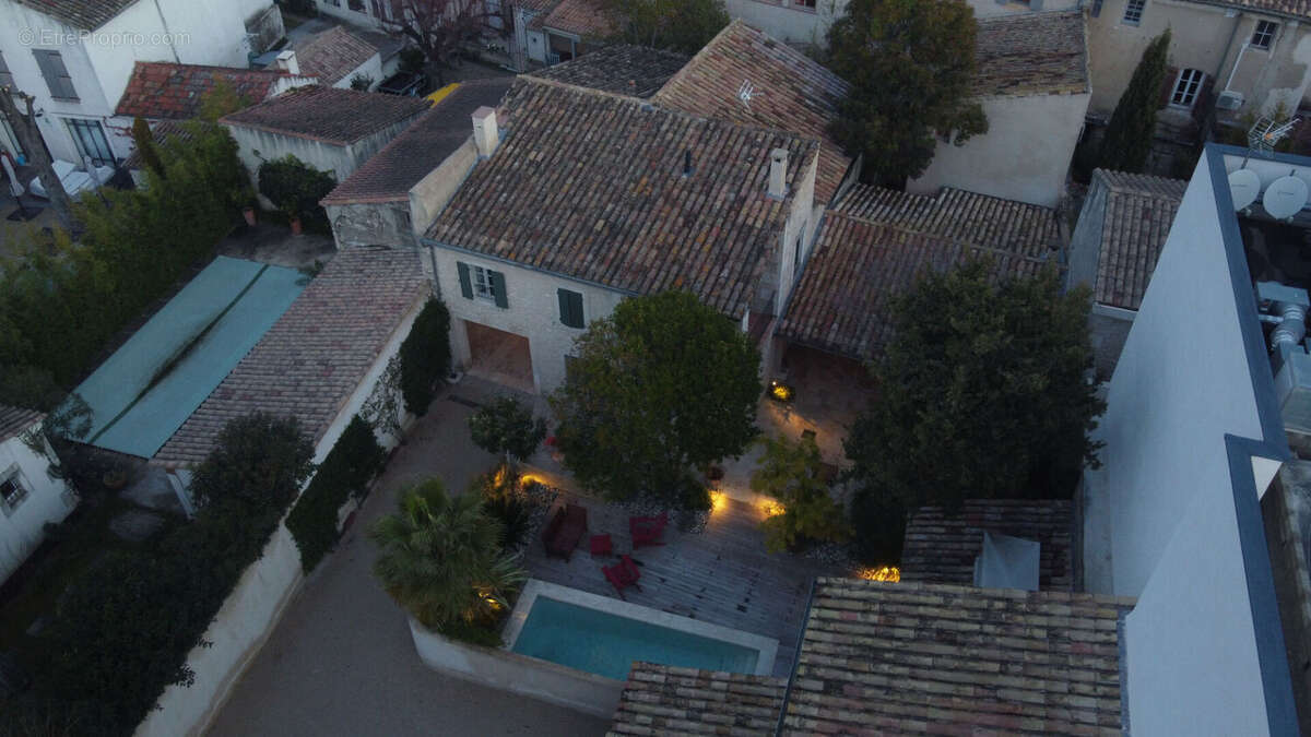 Autre à SAINT-REMY-DE-PROVENCE