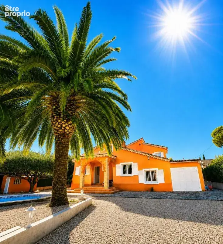 Villa T6 de 160 m2 sur 850 m² terrain avec piscine et garage - Plain pied - photo 6