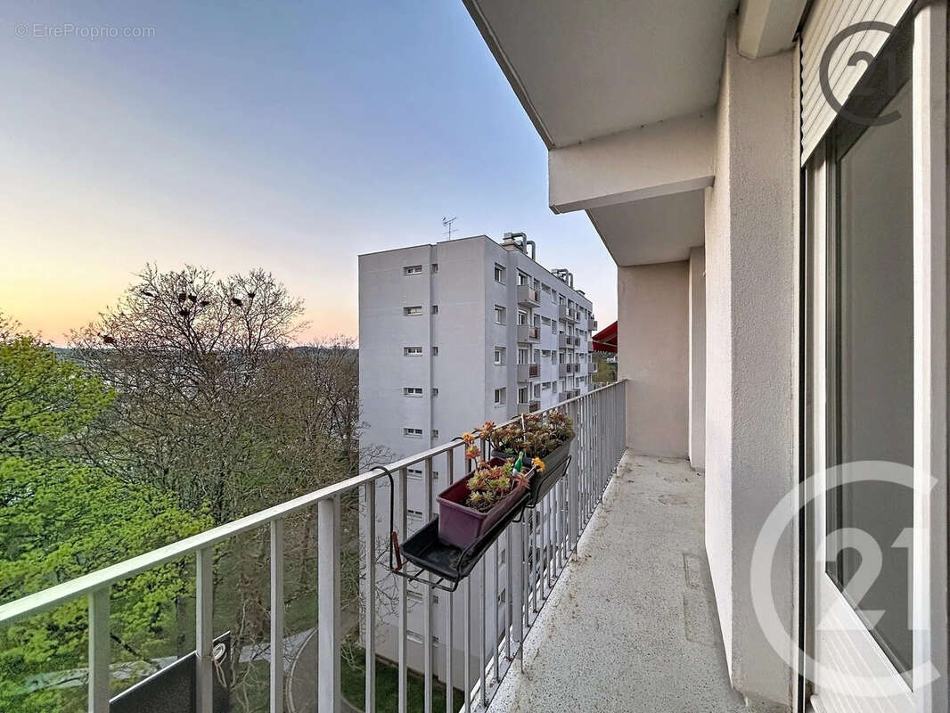 Appartement à MONTEREAU-FAULT-YONNE