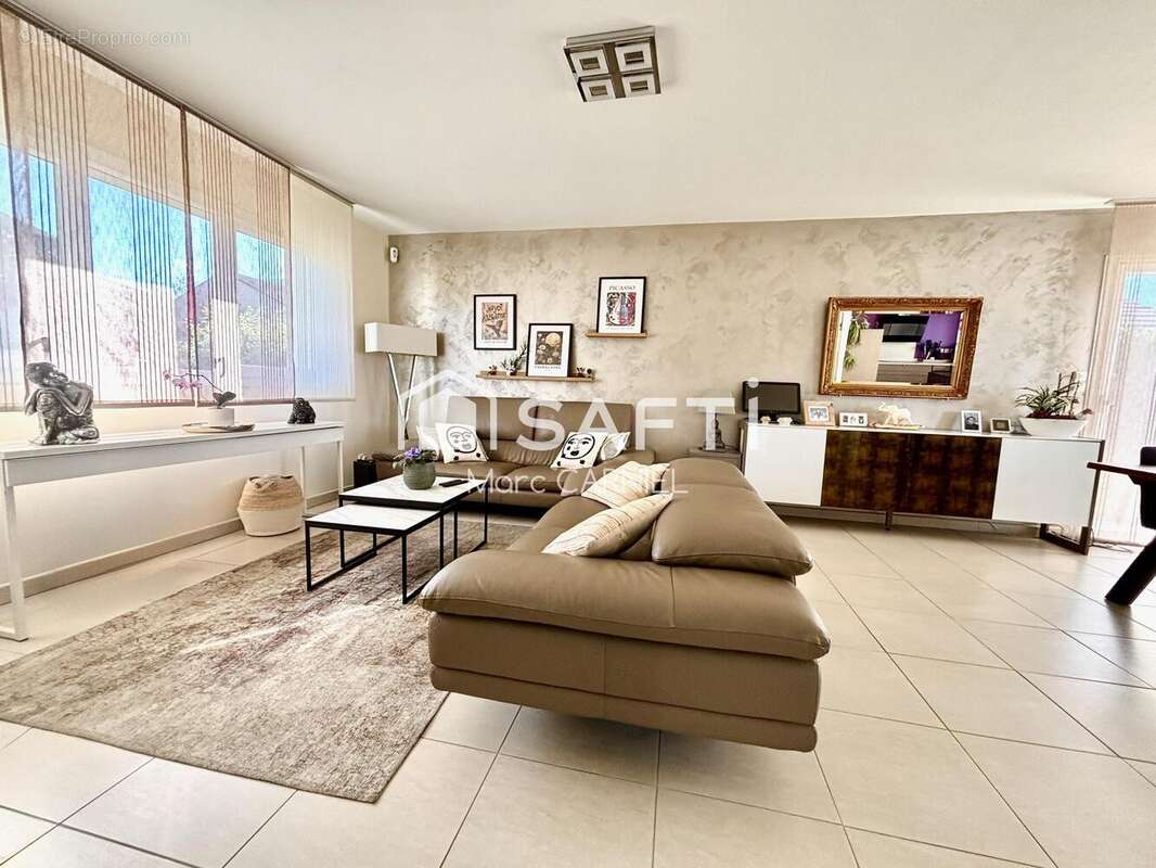 Photo 6 - Maison à COSNES-ET-ROMAIN