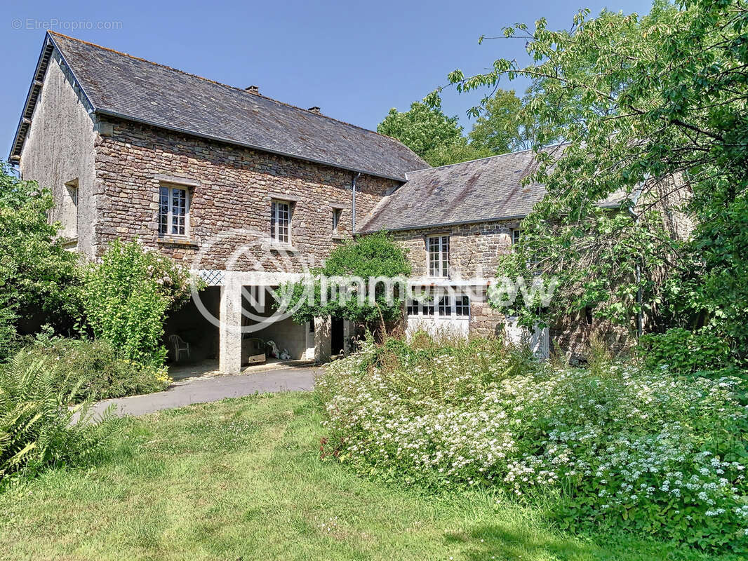 Ancien Presbytère rénové à ST URSIN - photo 21