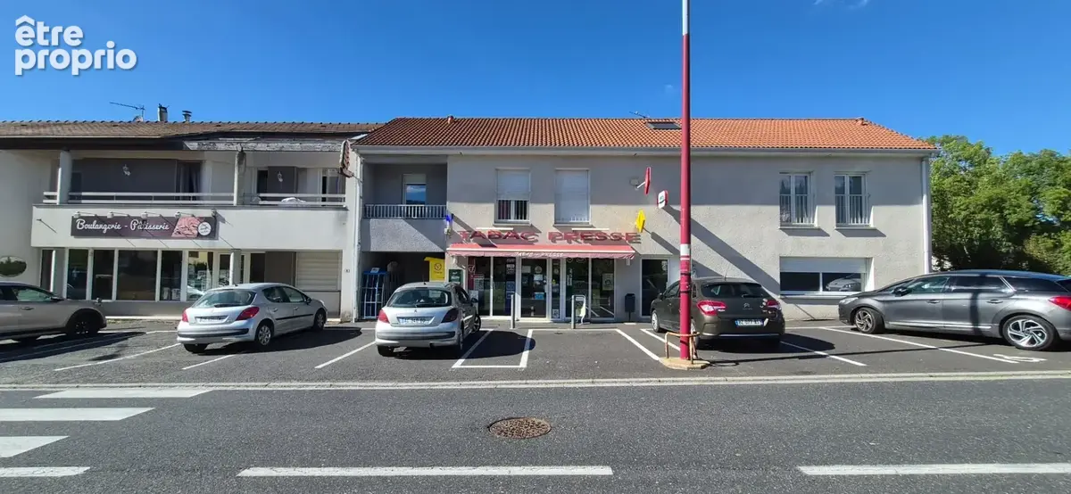 Commerce à MANZAT
